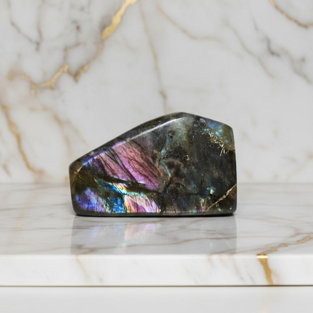 Labradorit Sunset Freiform – Leuchtende Regenbogenfarben CrystalScents