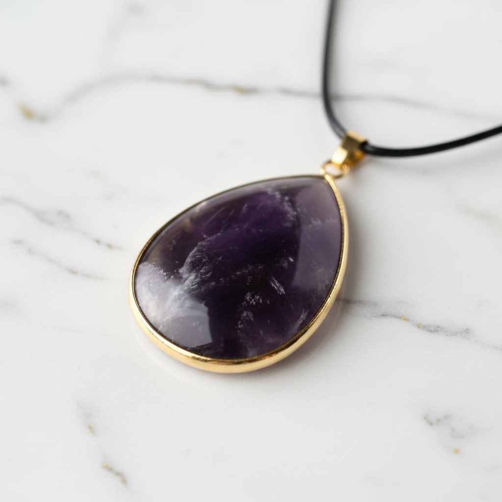 Amethyst Halskette – Tropfenanhänger für Ruhe & Fokus CrystalScents