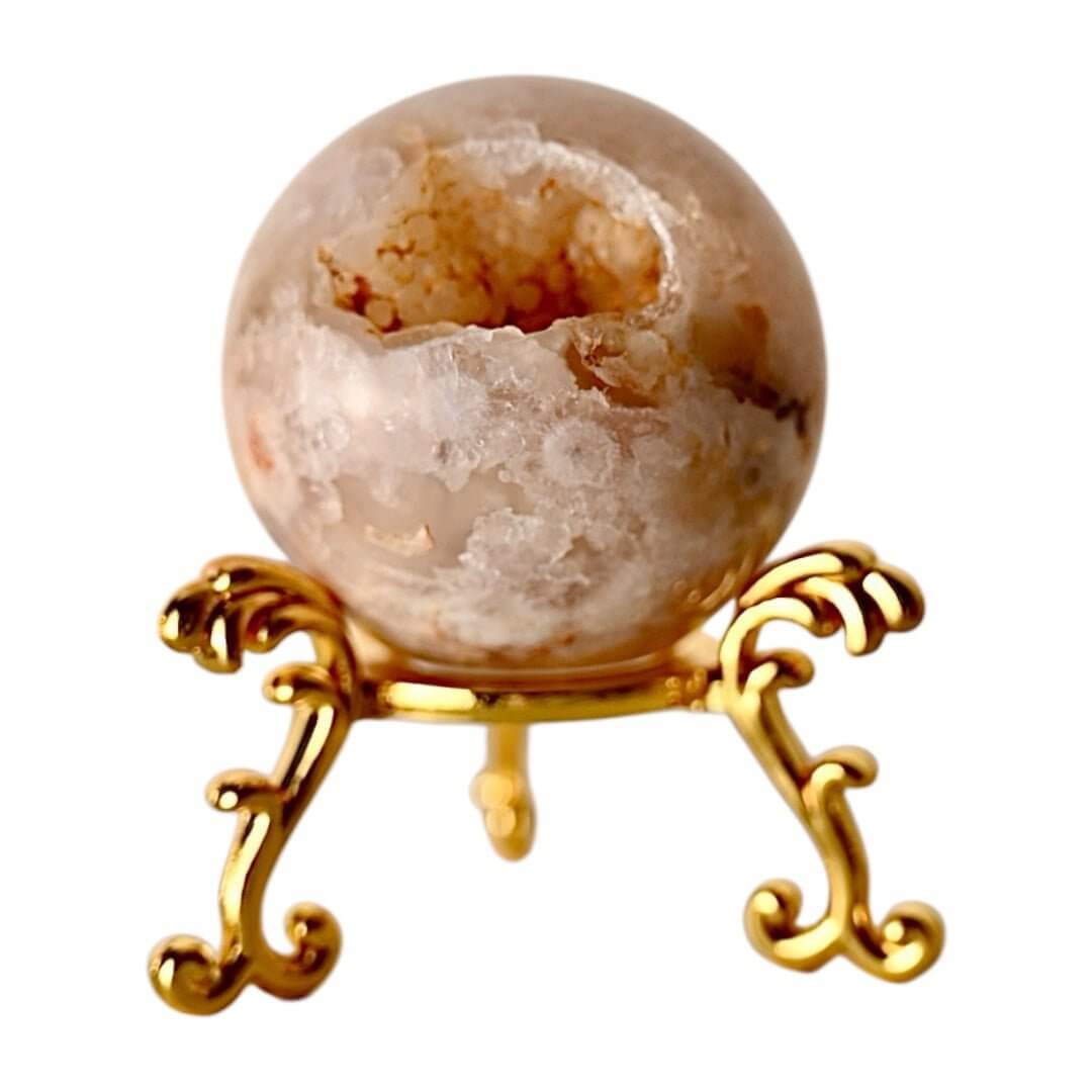 Kirschblüten-Achat Kugel mit Druse – Zartes Lieblingsstück für Harmonie und Ausgleich