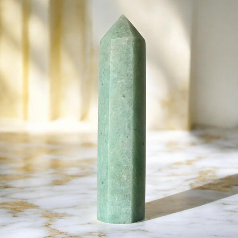 Amazonit Obelisk – faszinierender Stein für Frieden, Zentrierung und inspirierende Ausstrahlung