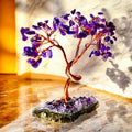 Amethyst Baum auf Amethystdruse – Glitzernde Kristalle in leuchtendem Violett