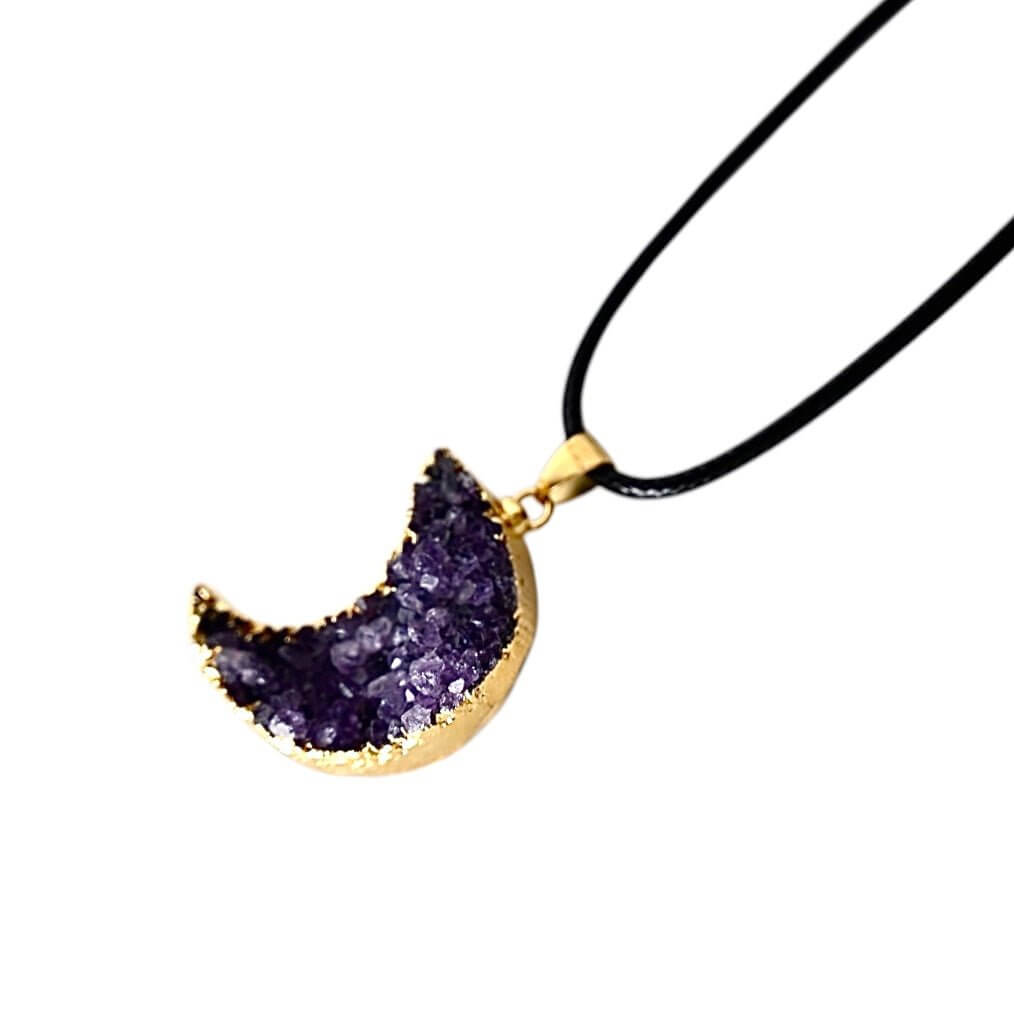 Amethyst-Cluster Halskette mit Mond – Stilvolles Edelstein-Accessoire für Ausstrahlung und innere Ruhe