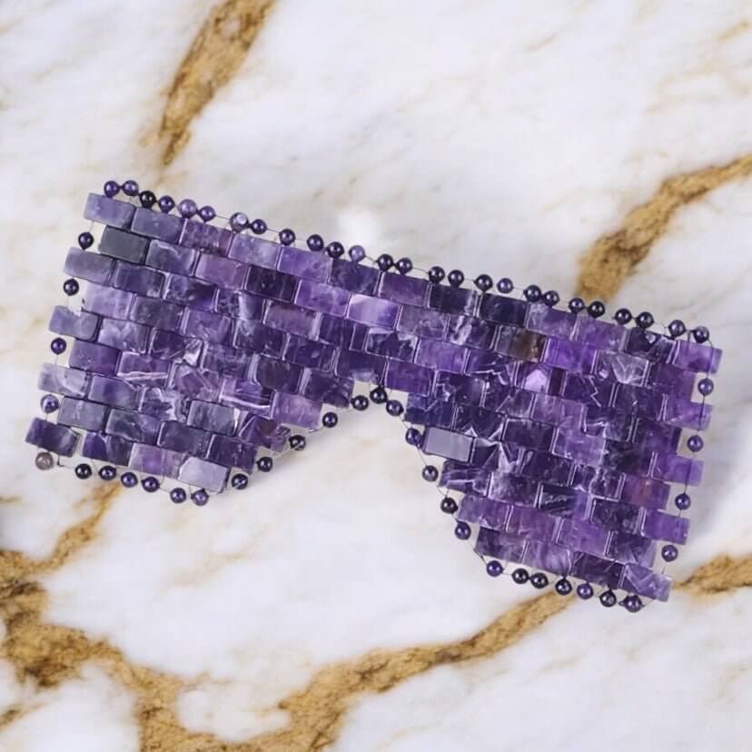 Amethyst Gesichtsmaske – Wohltuende Kristallmaske für strahlende Haut