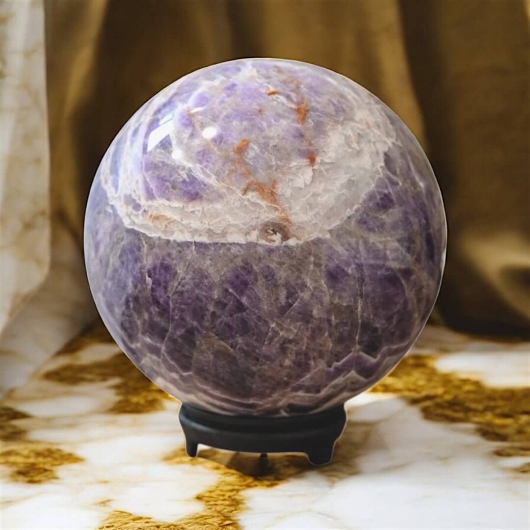 Riesige Amethyst-Kugel für positive Energie