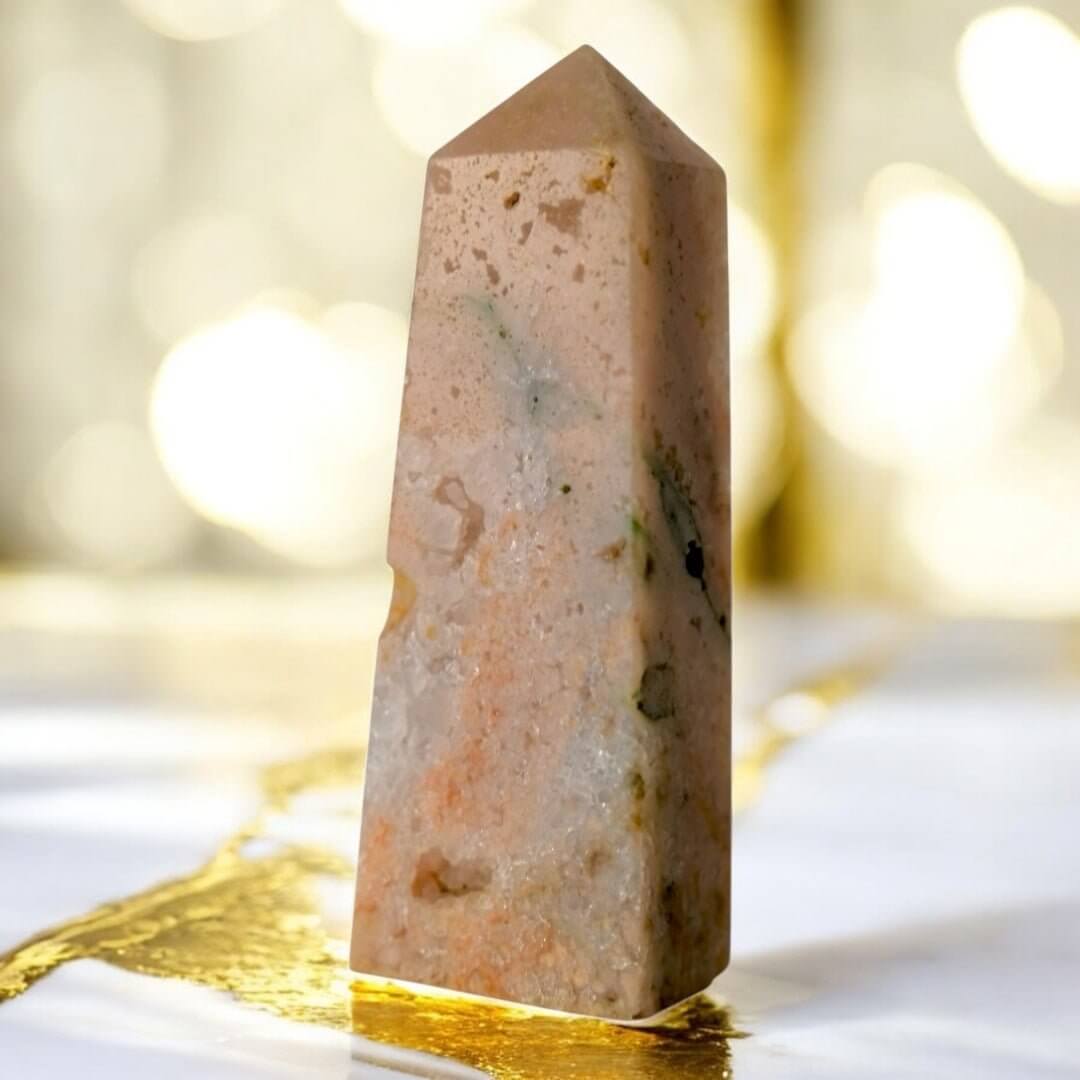 Rosa Amethyst Obelisk - sanft & einzigartig