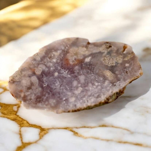 Rosa Amethyst Scheibe – Kristallstück in glitzerndem Rosa