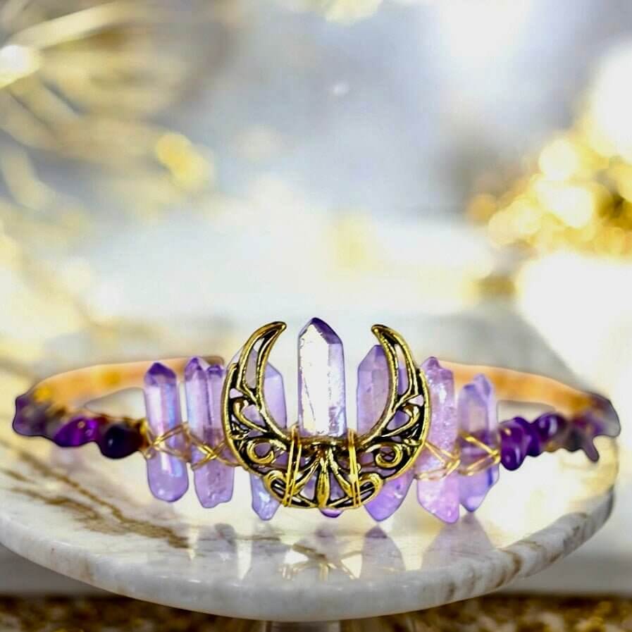 Wunderschöne Tiara aus Amethyst – Ausdrucksstarkes Edelstein-Highlight für besondere Anlässe