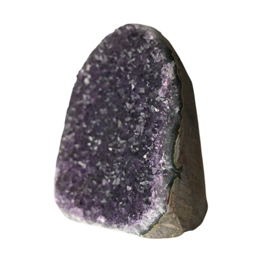 Amethystdruse mit funkelnden Spitzen – Dekoratives Highlight