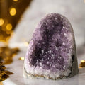 Amethystdruse mit glitzernden Spitzen – Majestätisches Naturkunstwerk