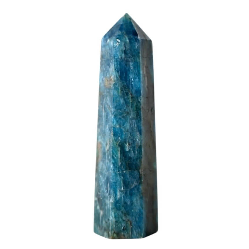 Obelisk aus blauem Apatit – Stilvolles Kristallobjekt für Wohn- und Meditationsräume