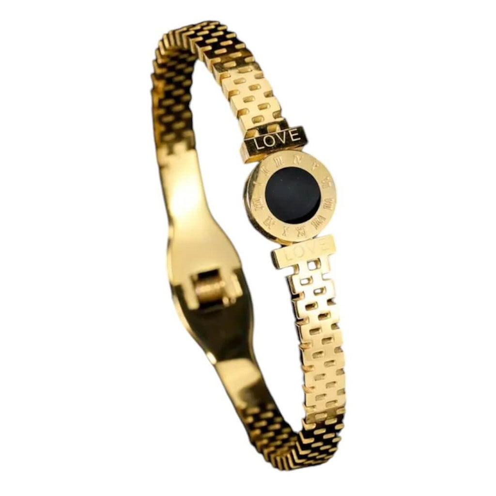 Goldenes Armband „LOVE“ – klassisch mit einer modernen Note