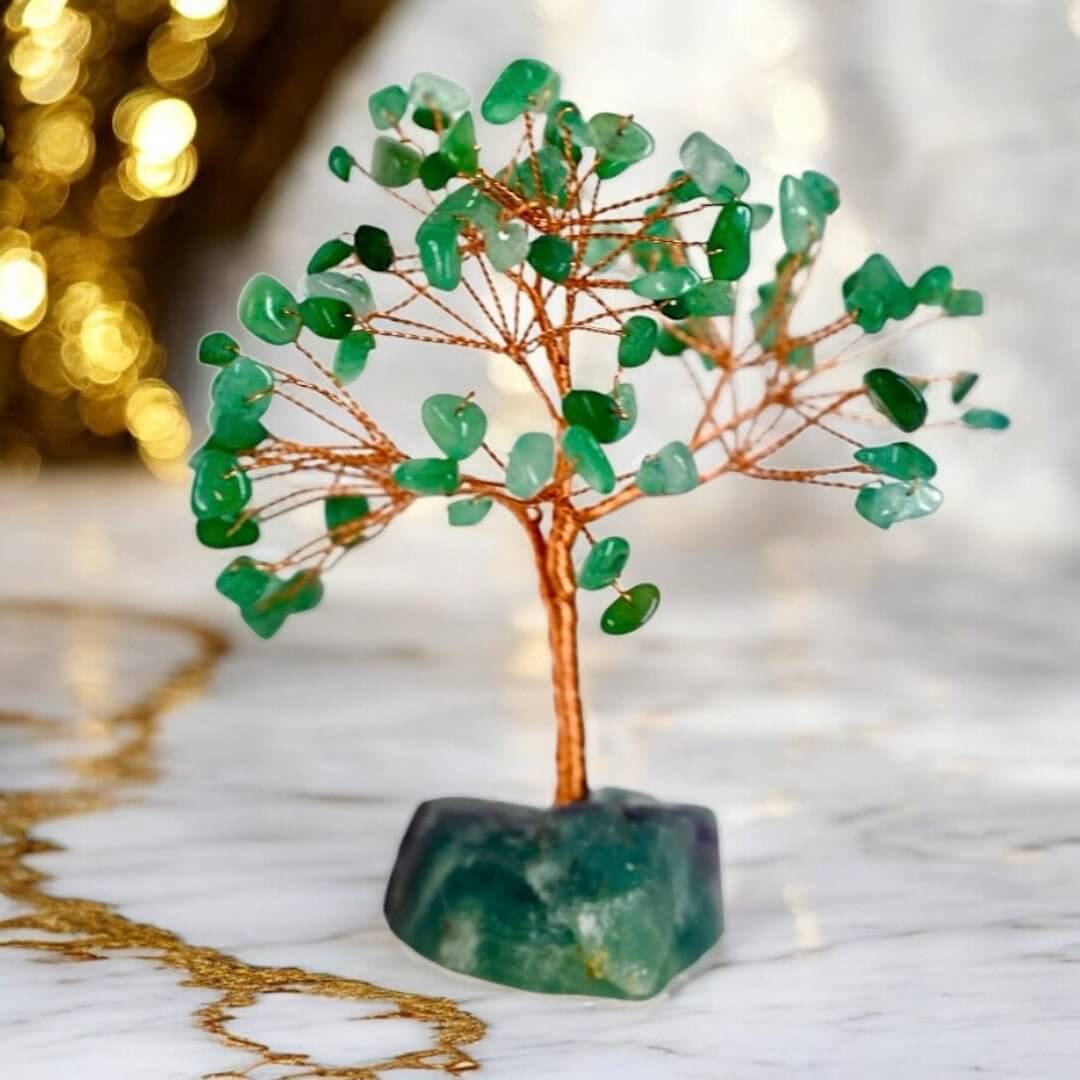Dekorativer Aventurin Baum auf Rohstein – Bringt Fokus, Ruhe und Lebensfreude