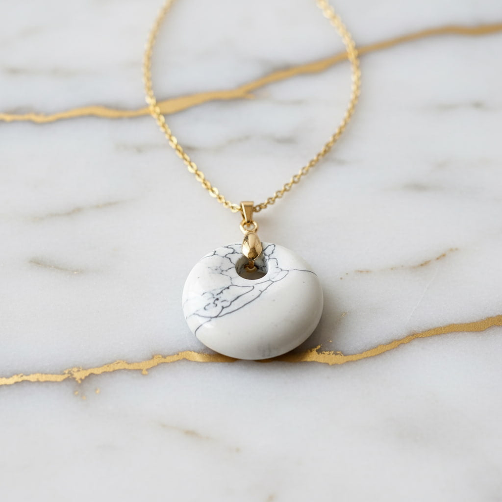 Howlit Halskette - Rundes Design CrystalScents