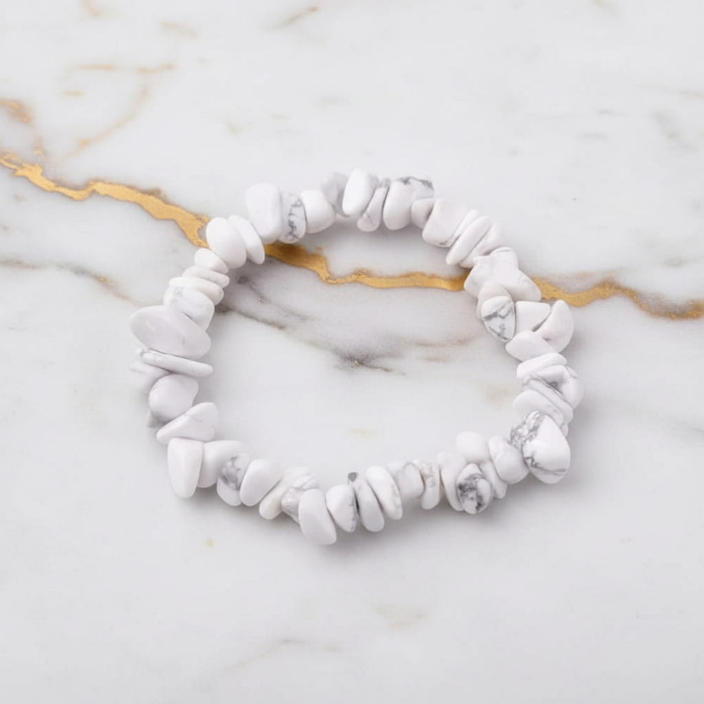 Howlit Splitterarmband – Lebendige Form für innere Ruhe CrystalScents