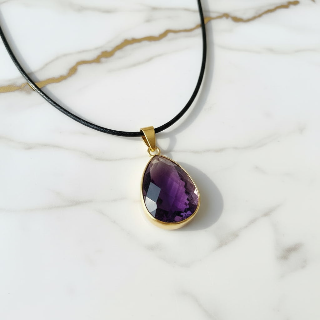 Amethyst Halskette – Eleganz & Ausstrahlung mit facettiertem Anhänger CrystalScents