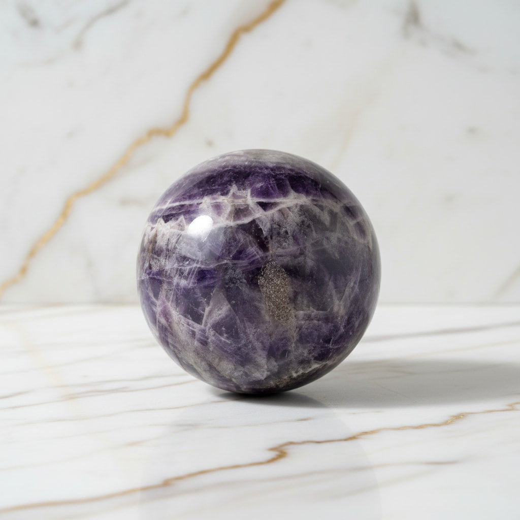 Amethyst Kugel – Ruhe & Energie