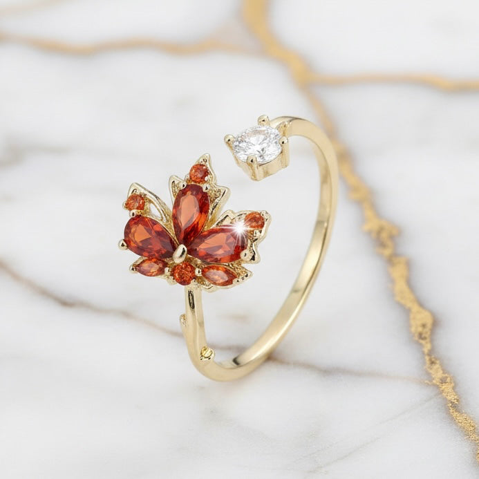 Ring offen mit rotem Ahornblatt CrystalScents