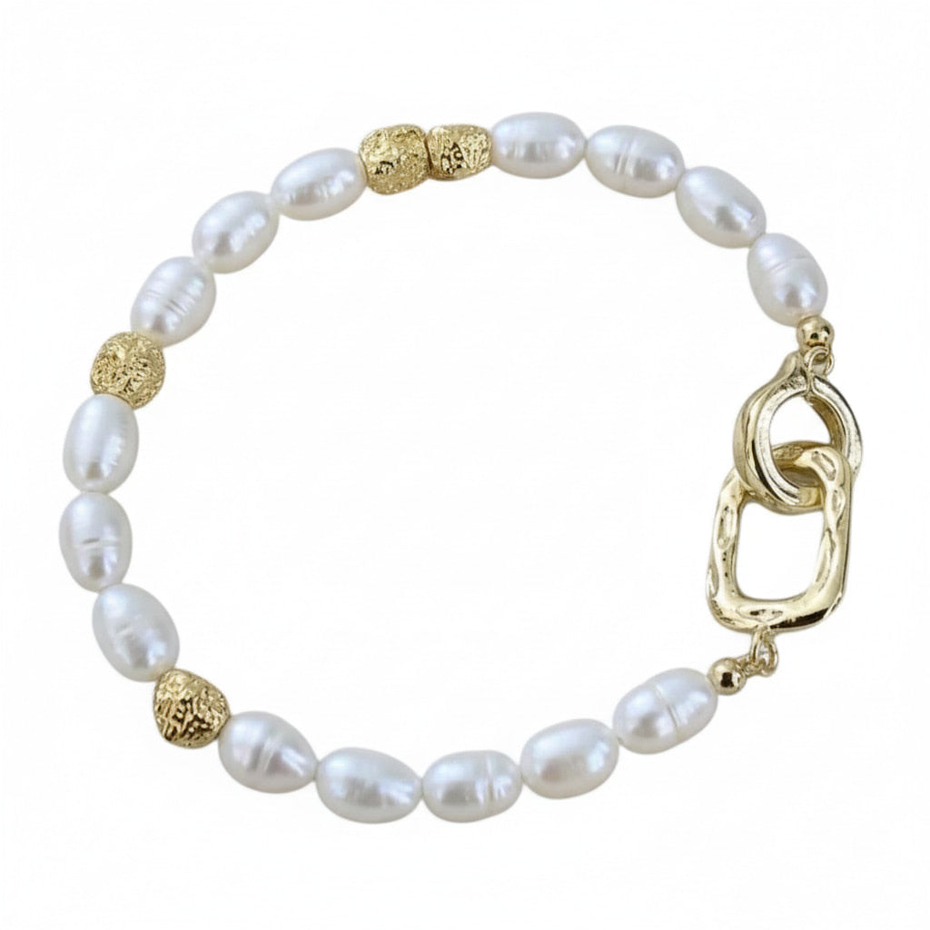 Perlenarmband mit Goldelementen - Zeitlos elegant CrystalScents
