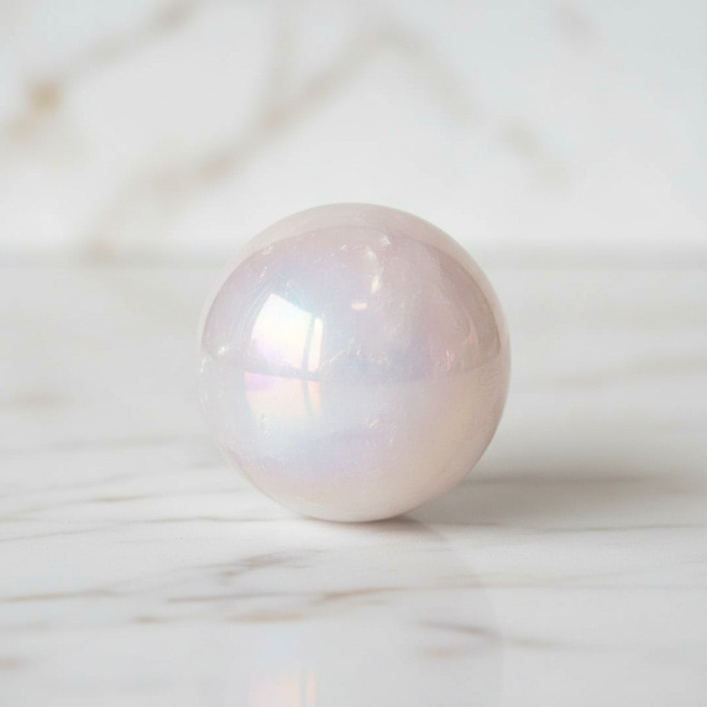 Rosenquarz Aura Kugel - Zauberhafte Begleiterin CrystalScents