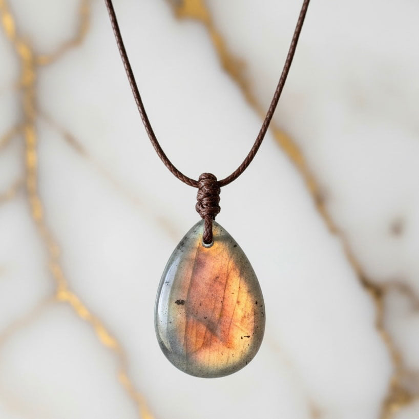 Labradorit Halskette - Tropfenförmiger Anhänger