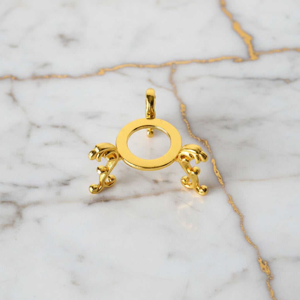 Kugelhalter Gold – Eleganter Halter für Lieblingskugeln