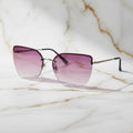 Sonnenbrille – Auffällig pink Cateye CrystalScents