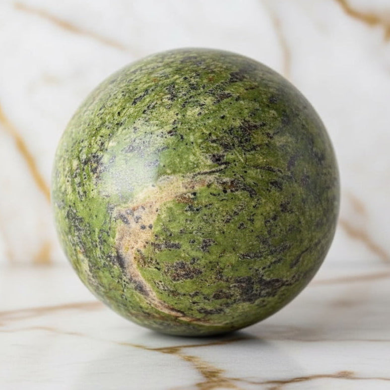 Serpentin Kugel – Ausgeglichenheit & Ruhe JETZT sichern CrystalScents