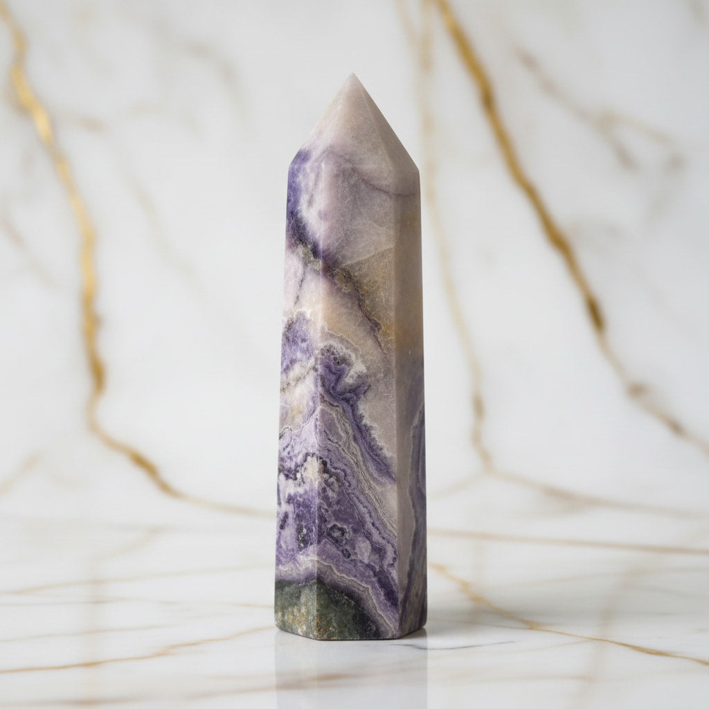 Charoit Obelisk – Raum & Meditation CrystalScents