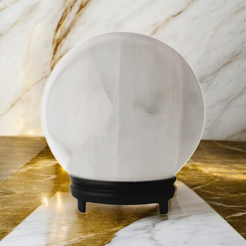 Kristallkugel aus Bergkristall – Kraftvolles Naturjuwel für Fokus und innere Ruhe