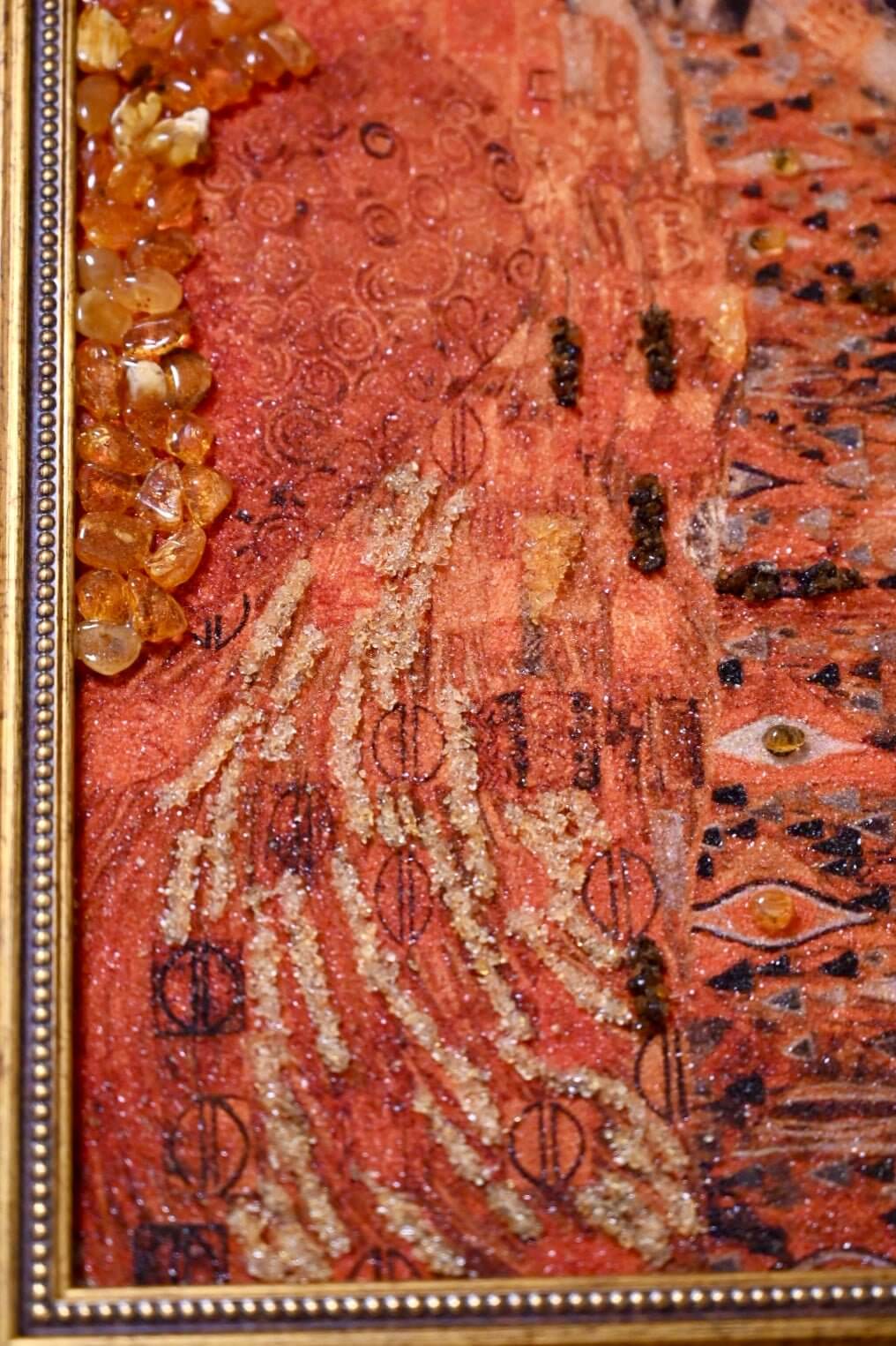 Bernstein-Bild mit Rahmen „Adele Bloch-Bauer“ - Ausdrucksstarkes Highlight mit natürlicher Energie