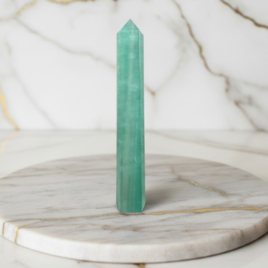 Fluorit Obelisk – Mut & Wirkung