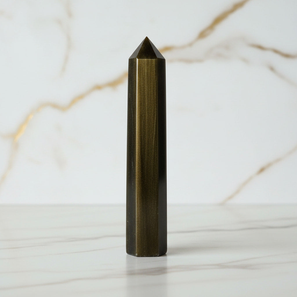 Gold Obsidian Obelisk - Dunkle Kraft mit goldenem Schimmer CrystalScents