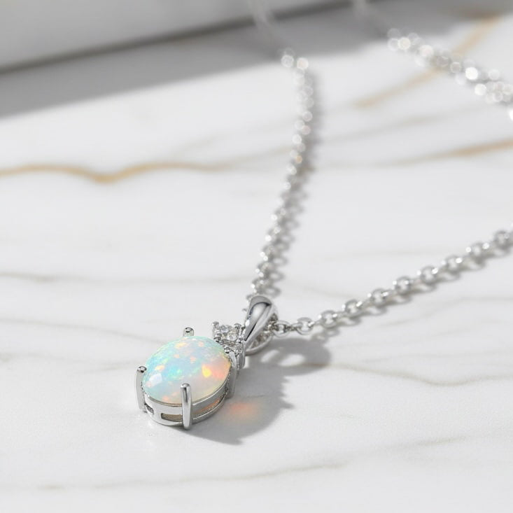 Opal Halskette - Eleganz & Inspiration CrystalScents