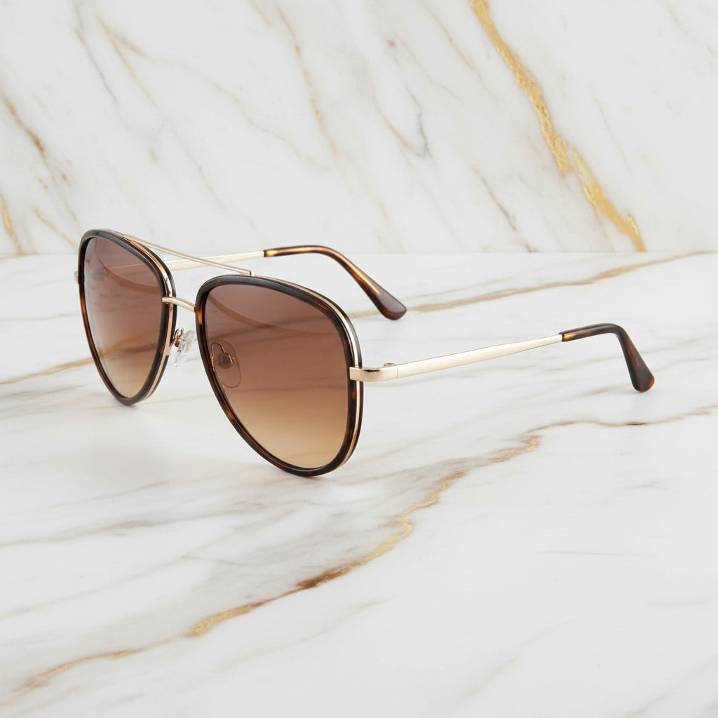 Sonnenbrille – Braun mit stylischem Steg CrystalScents