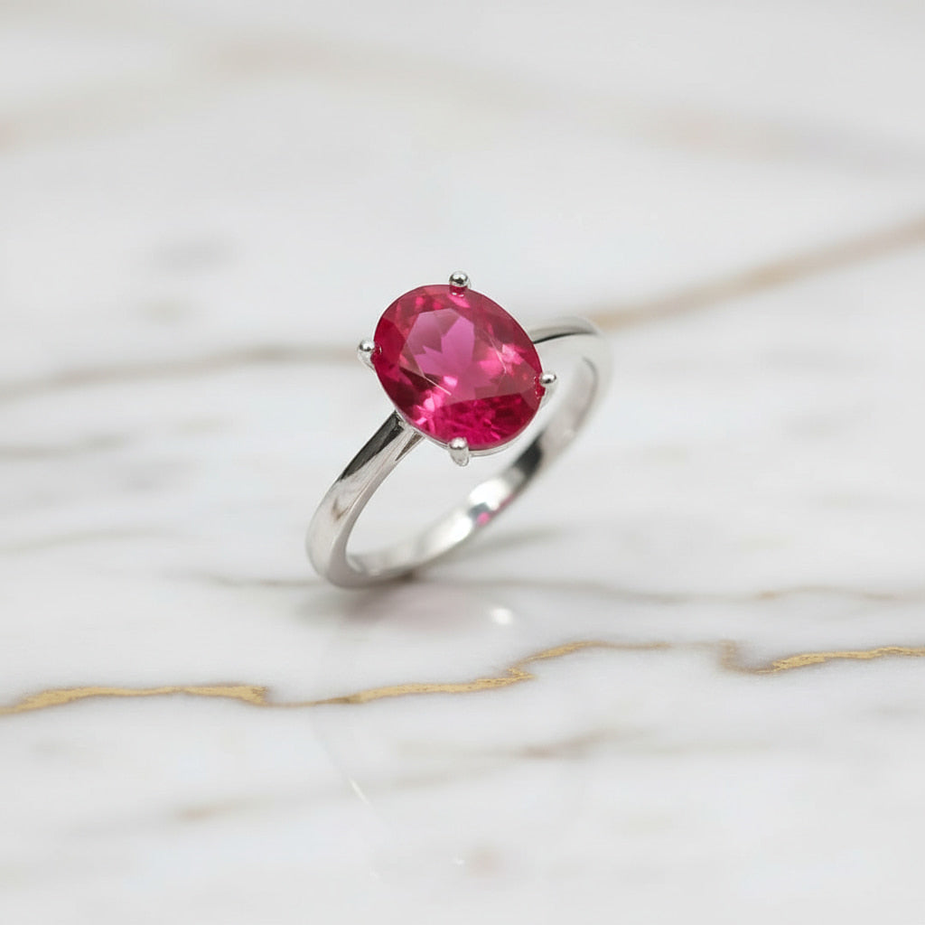 Rubin Ring in Silber – Zeitlose Leuchtkraft in kräftigem Rot CrystalScents