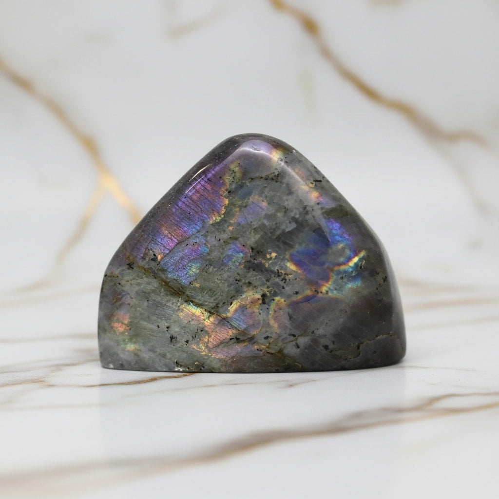 Labradorit Sunset Freiform – Dekoration & Meditation CrystalScents