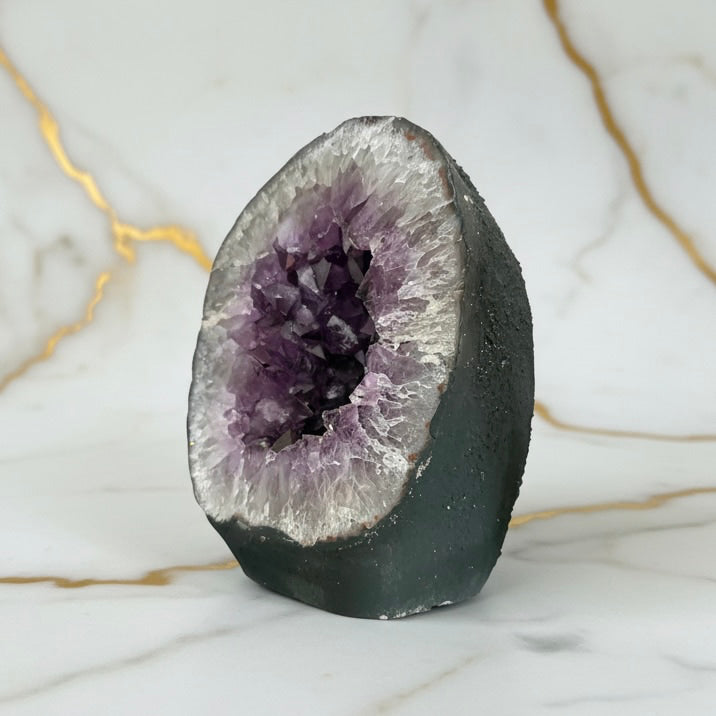 Große Amethystdruse 14,4 kg - Majestätisches Naturwunder CrystalScents
