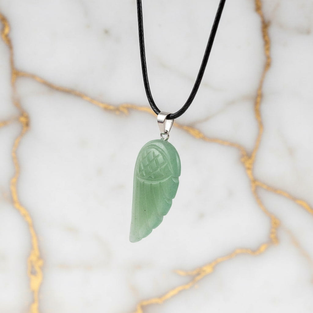 Aventurin Halskette - Flügel Anhänger CrystalScents