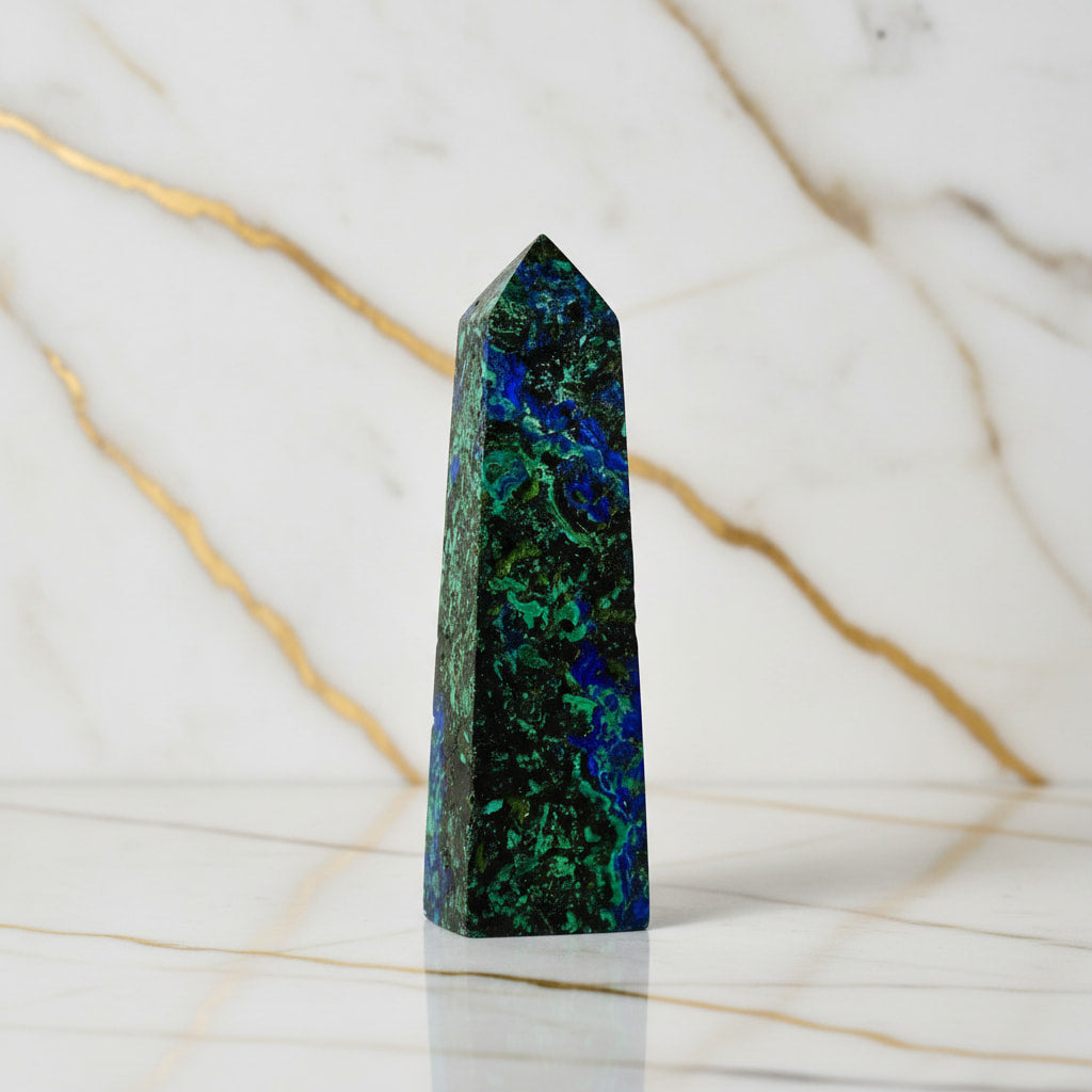 Malachit Azurit Obelisk – Farbenpracht JETZT entdecken CrystalScents