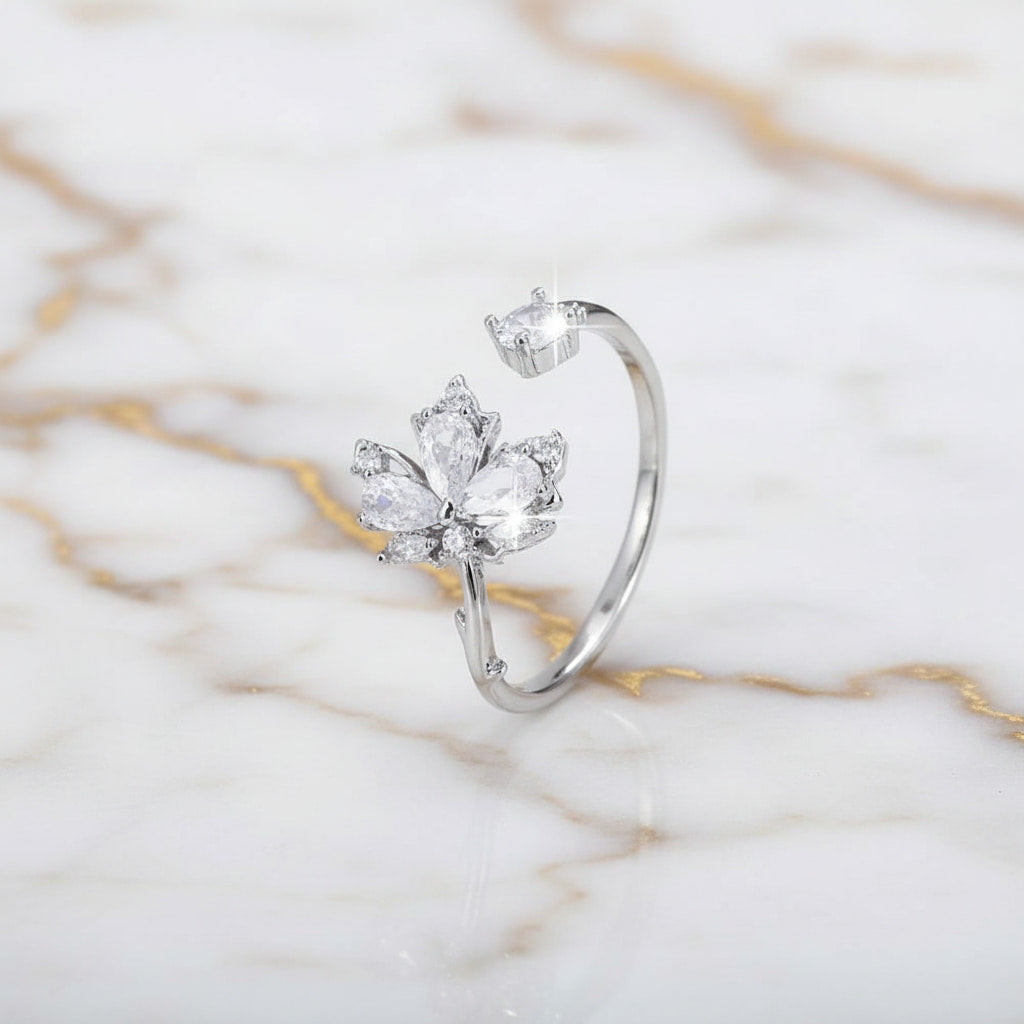 Ring offen mit weißem Ahornblatt CrystalScents