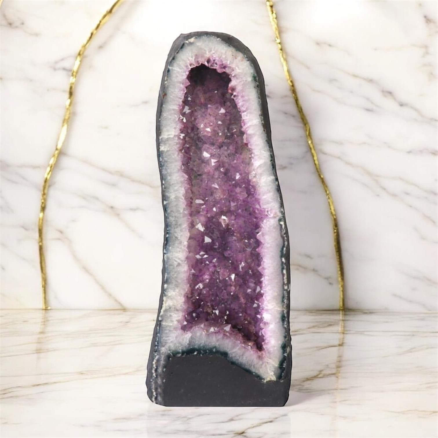 Sehr große Amethystdruse – Funkelndes Naturjuwel CrystalScents