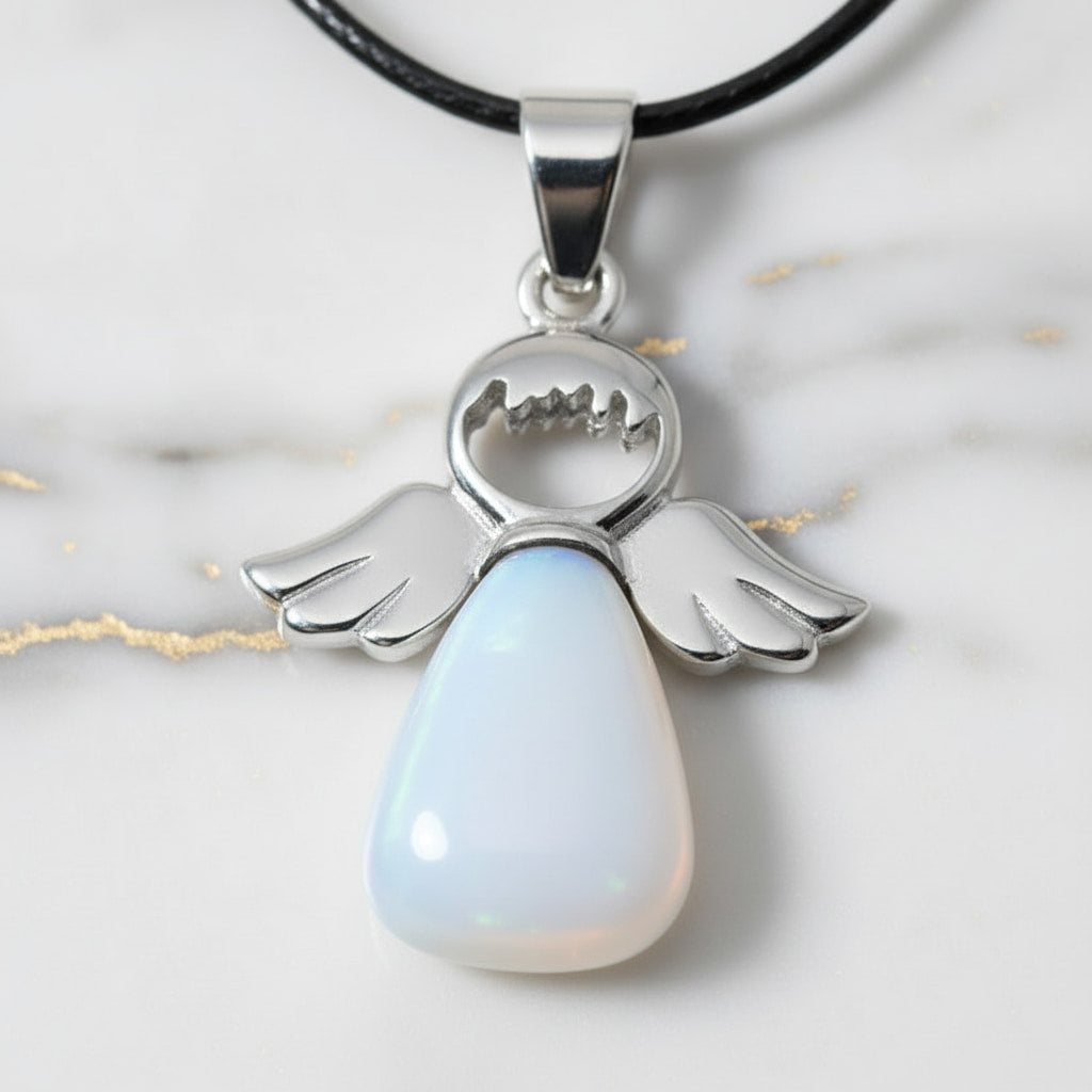 Opalit Halskette - Schutzengel Anhänger CrystalScents