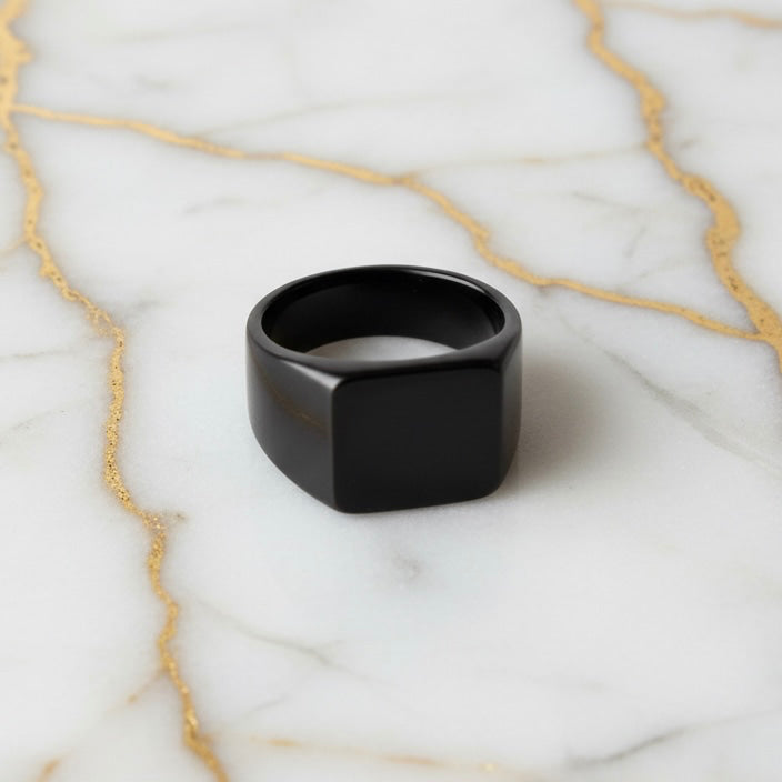 Ring Schwarz – für markante Akzente CrystalScents