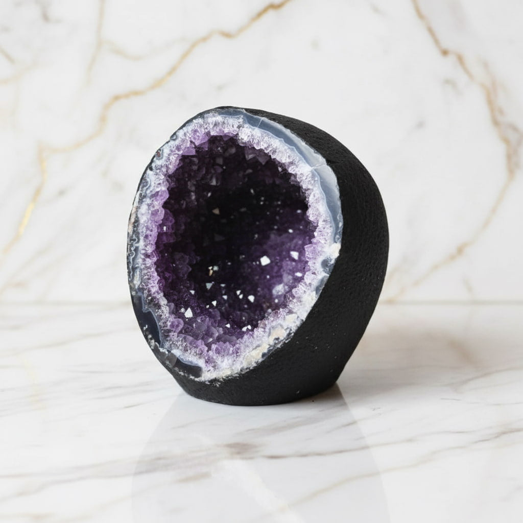 Sehr große Amethystdruse – Dekoratives Zentrum 9,95 kg CrystalScents