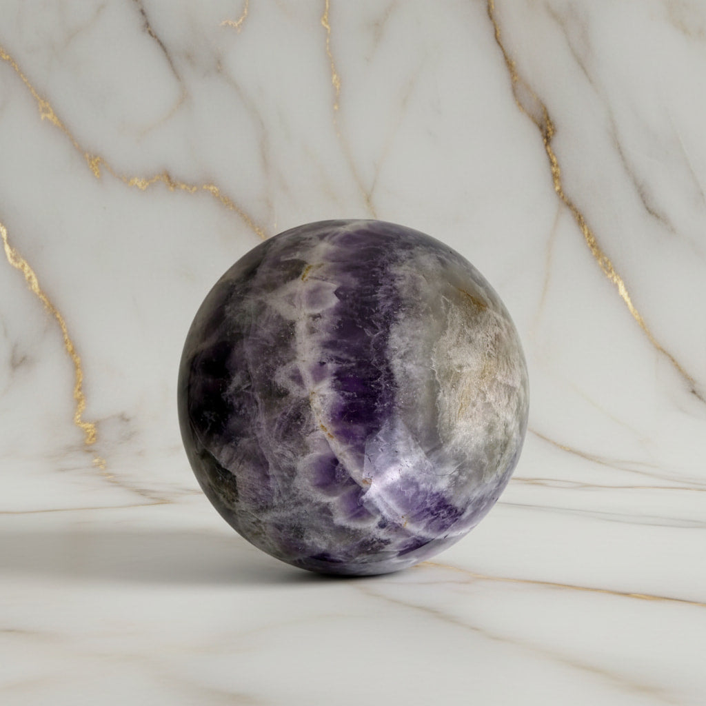 Amethyst Kugel – Ruhe & Energie