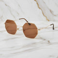 Sonnenbrille – Goldbraun Eckig CrystalScents