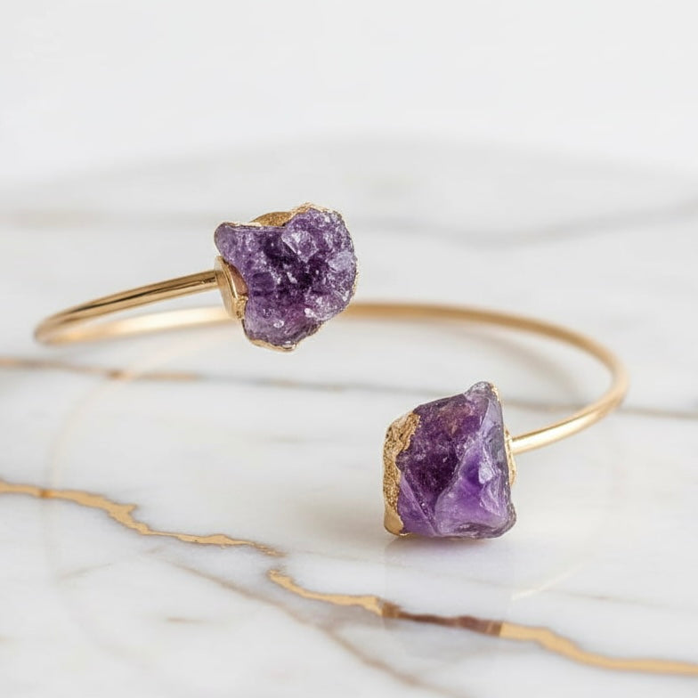 Amethyst Armreif – Rohsteine für besondere Ausstrahlung CrystalScents