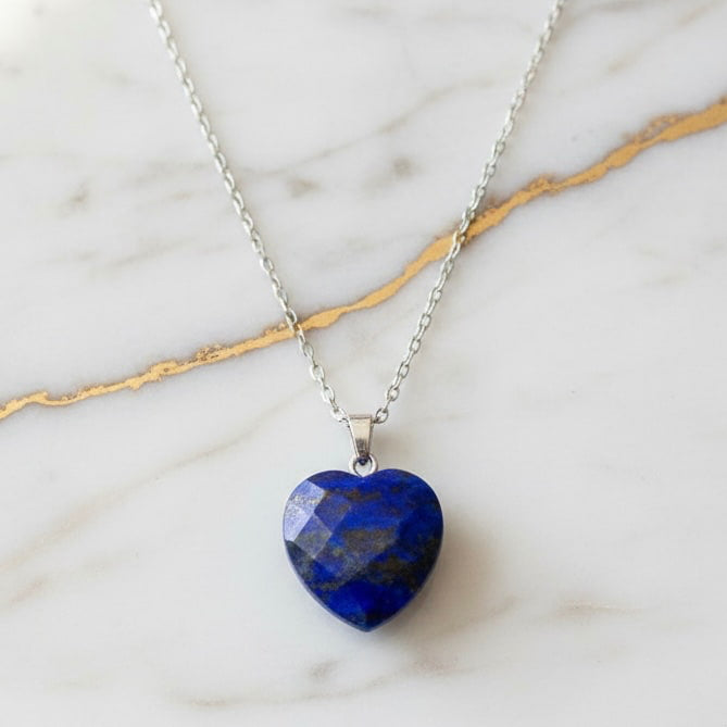 Lapislazuli Halskette - Facettiertes Herz CrystalScents