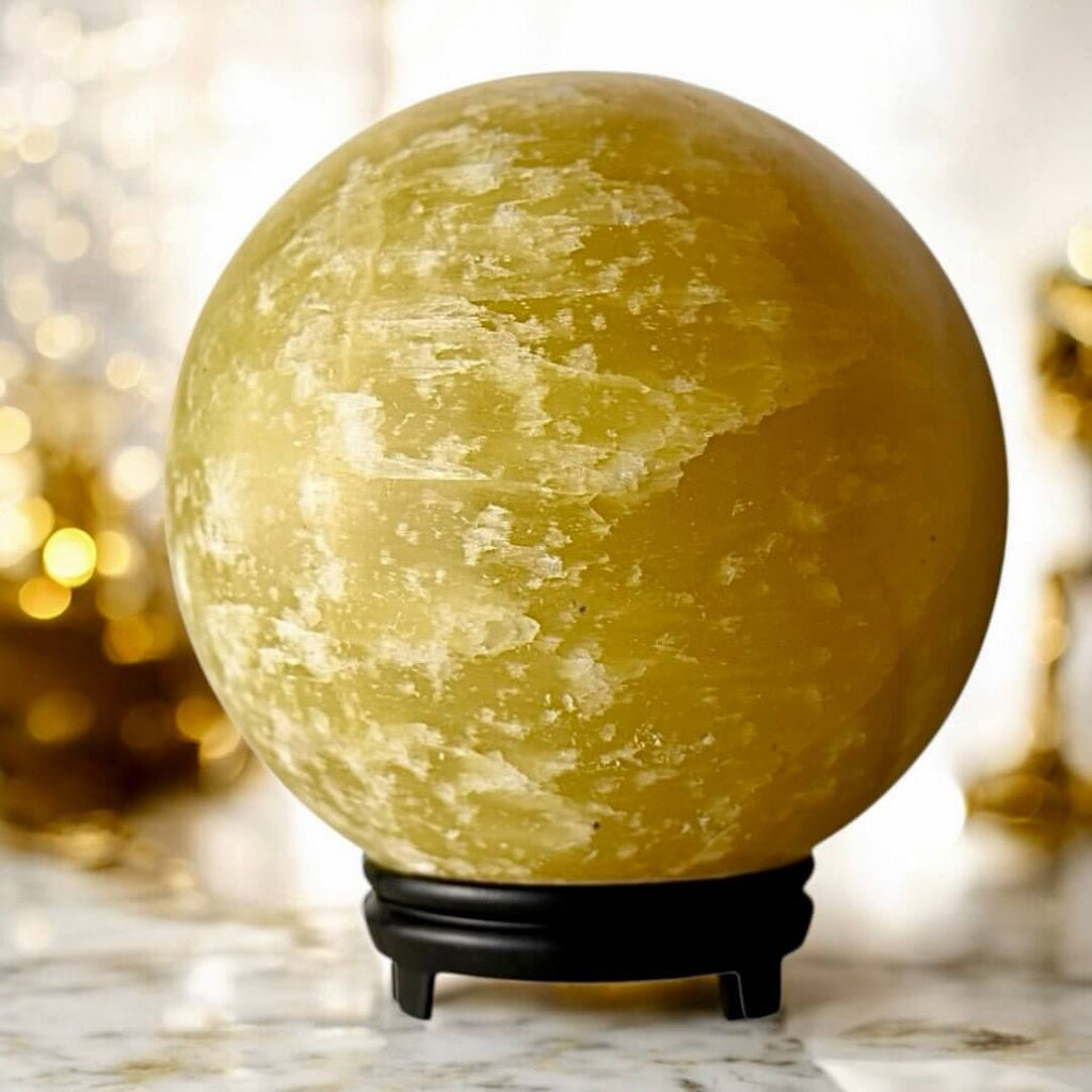 Strahlend gelbe Zitronen Calcit Kugel – Energiequelle für Klarheit und Vitalität
