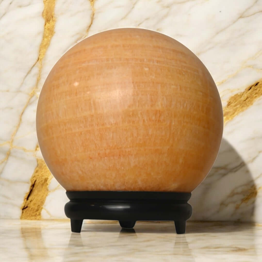 1 Große gestreifte Calcit Kugel in Orange